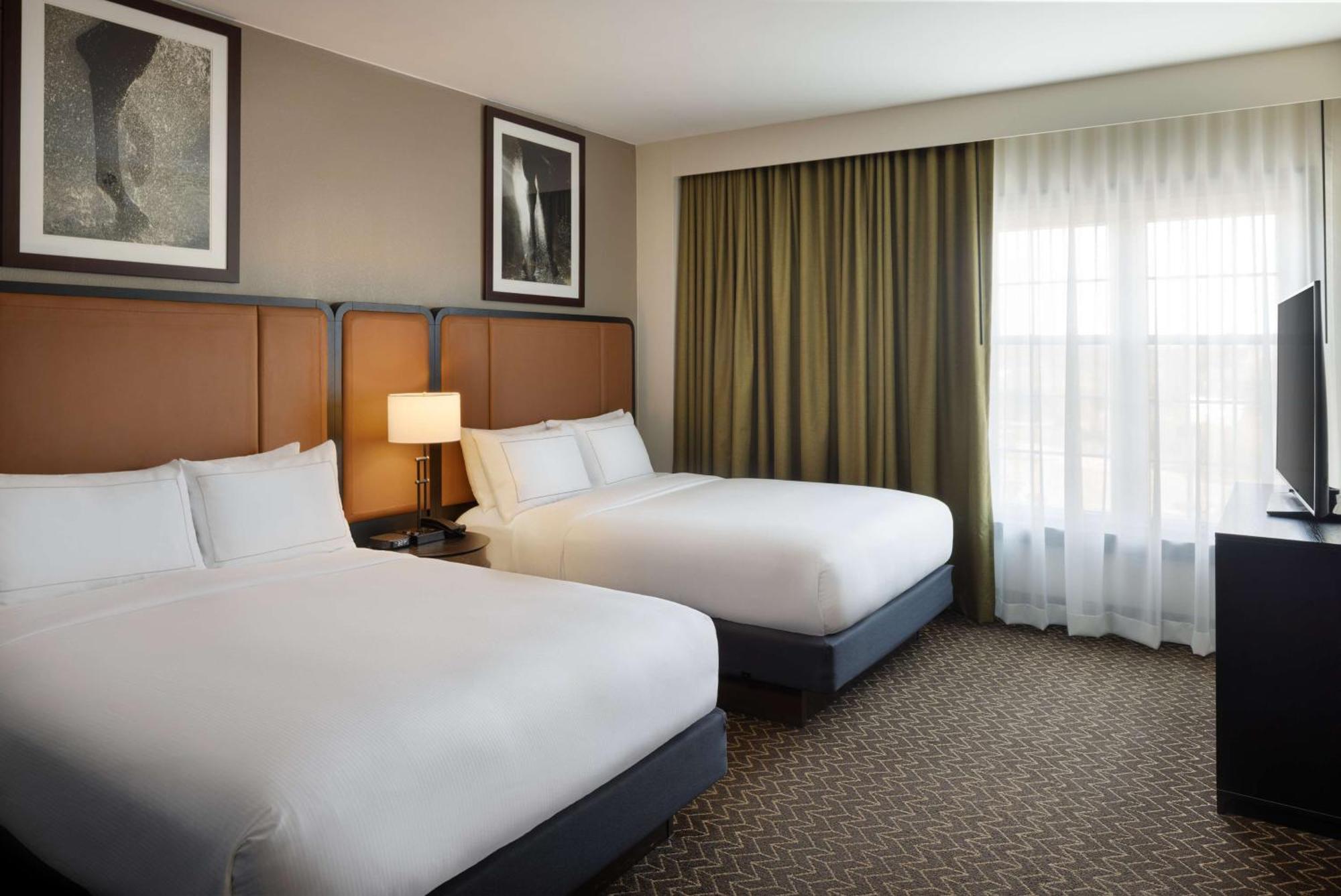 Doubletree Suites By Hilton Lexington Exterior photo